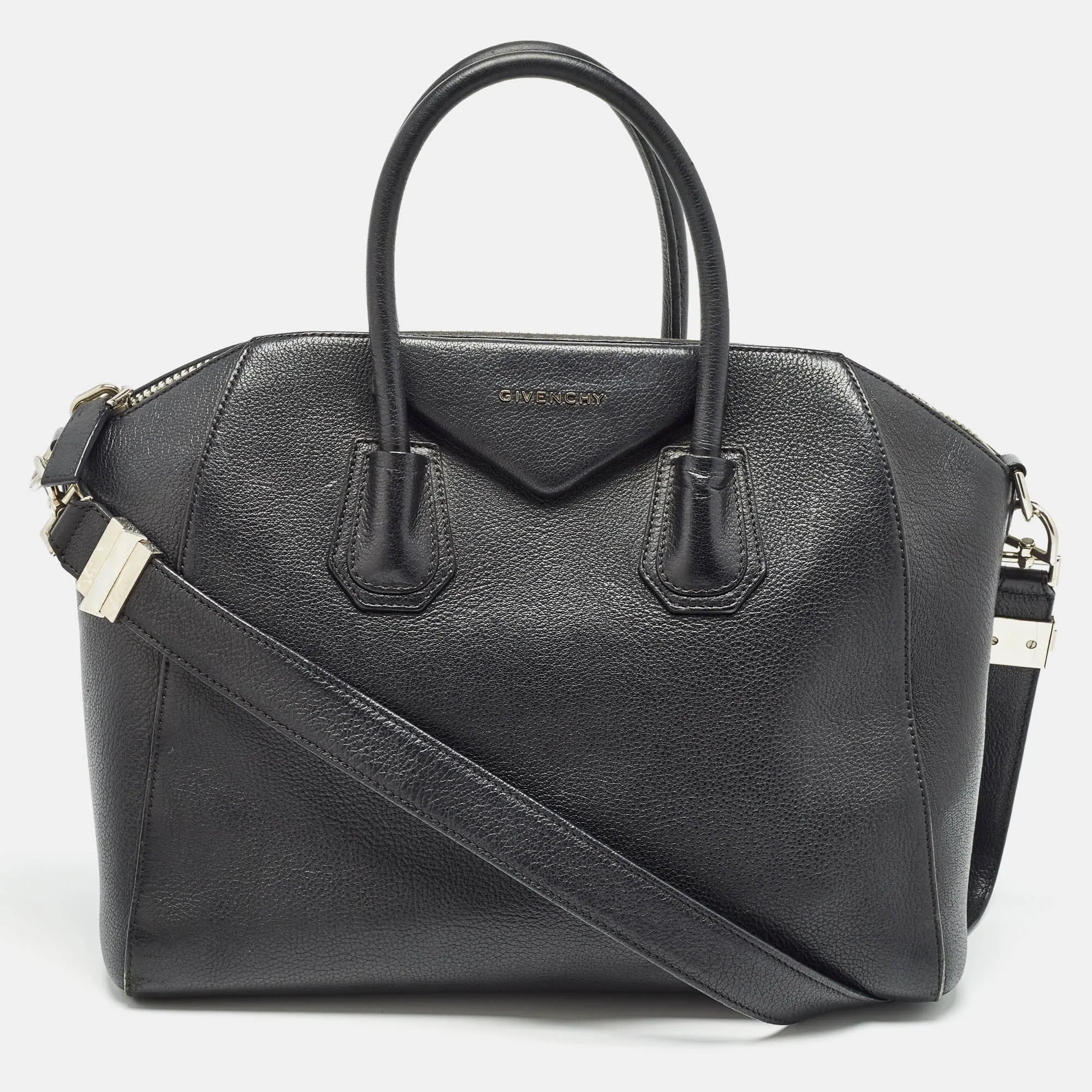 Black Leather Medium Antigona Satchel