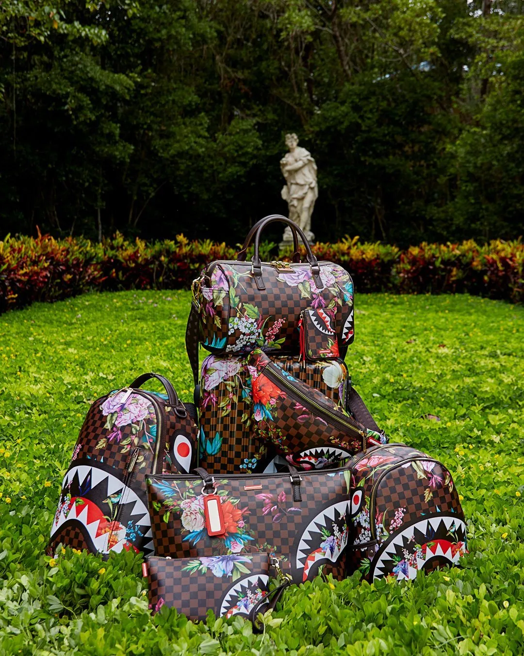 GARDEN OF SHARKS SHARKNAUTICS HARDSHELL CARRY-ON LUGGAGE