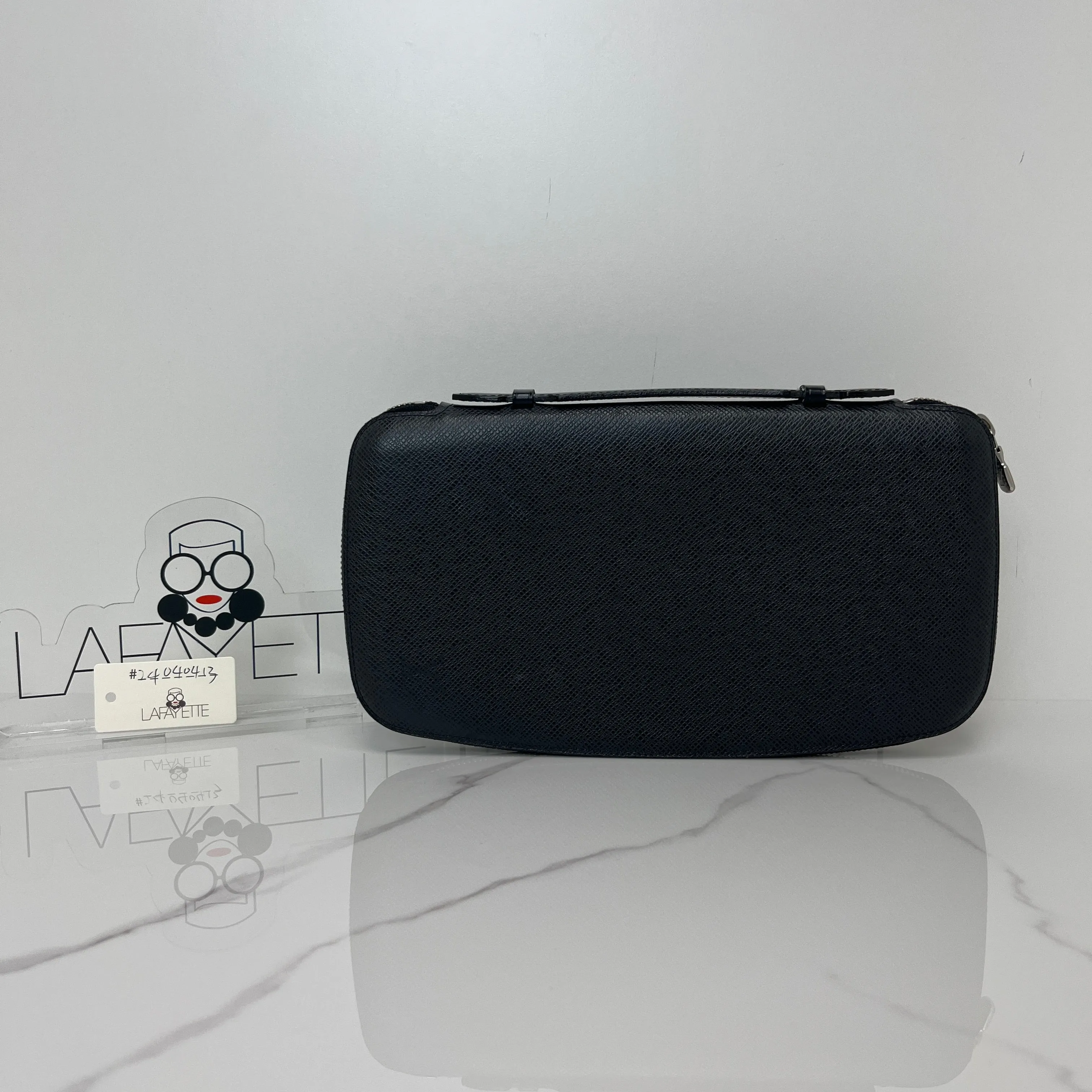 Louis Vuitton Zip Hand Clutch