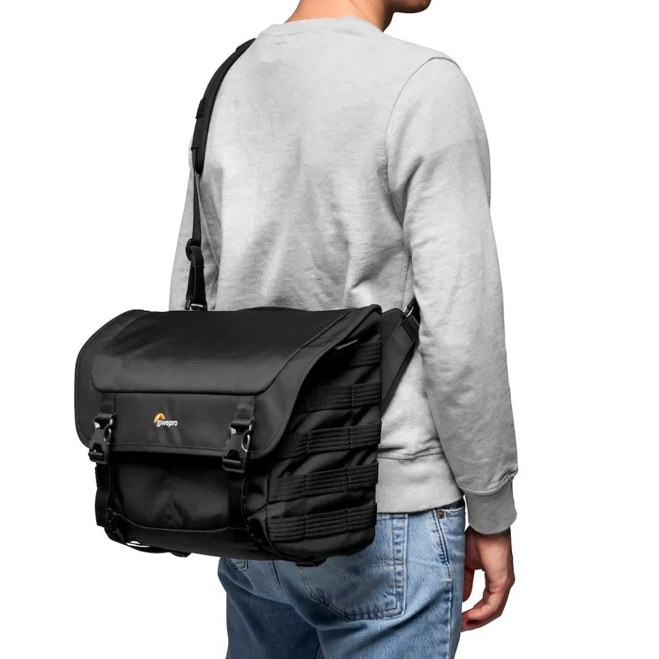 Lowepro LP37266-PWW ProTactic MG 160AW II Messenger (Black)