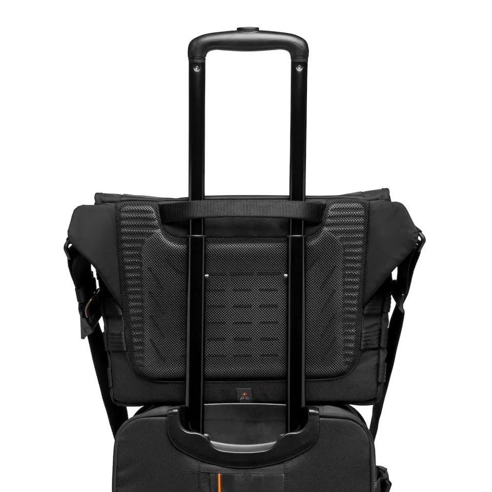 Lowepro LP37266-PWW ProTactic MG 160AW II Messenger (Black)